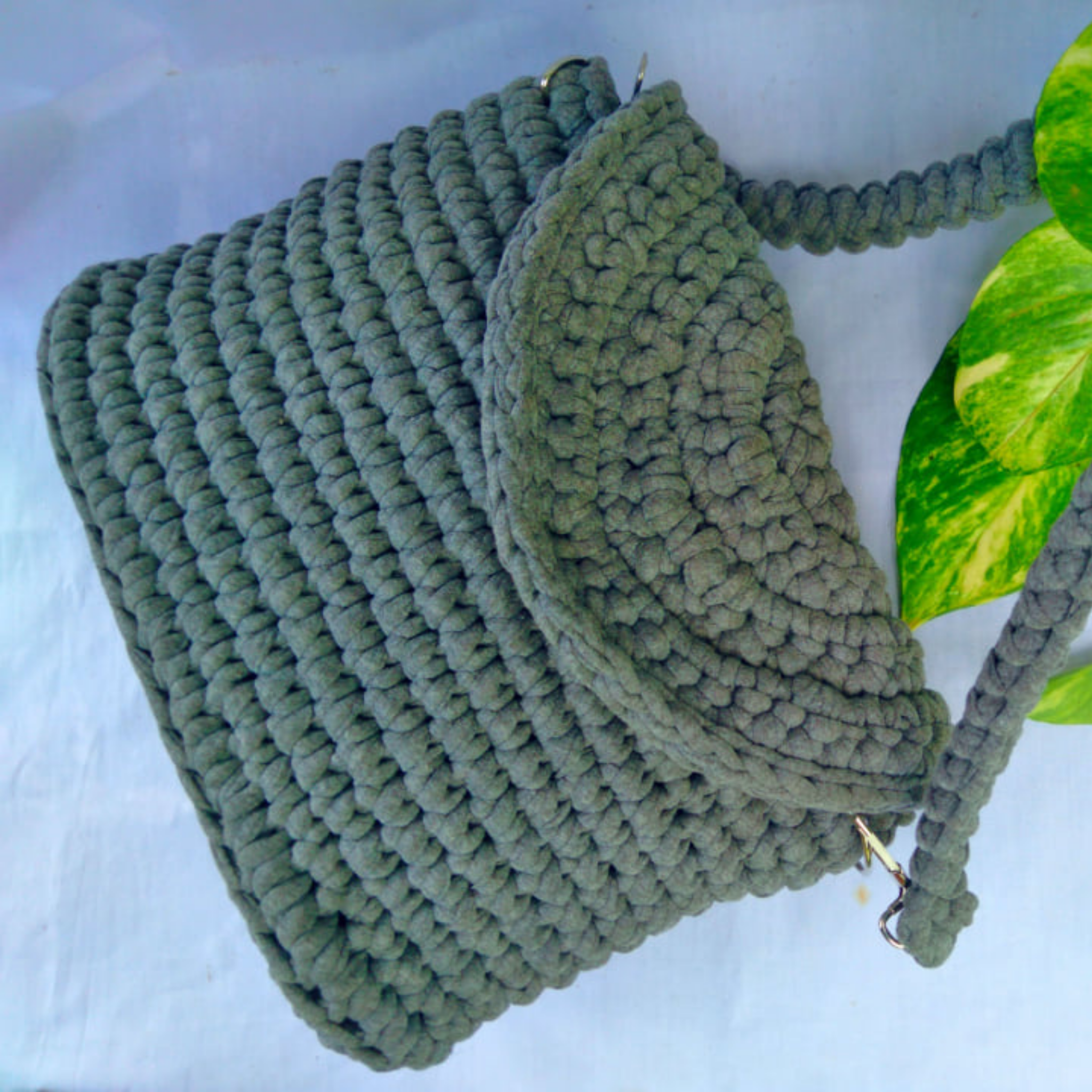 D & D Casual Handmade Crochets Women's Shoulder Bag