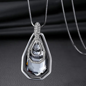 Elegant Necklaces & Pendants