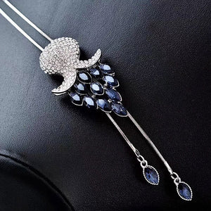 Elegant Necklaces & Pendants